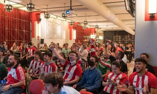 Partido de semifinal de la copa