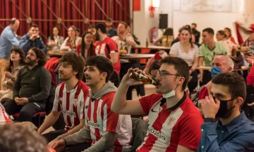 Partido de semifinal de la copa