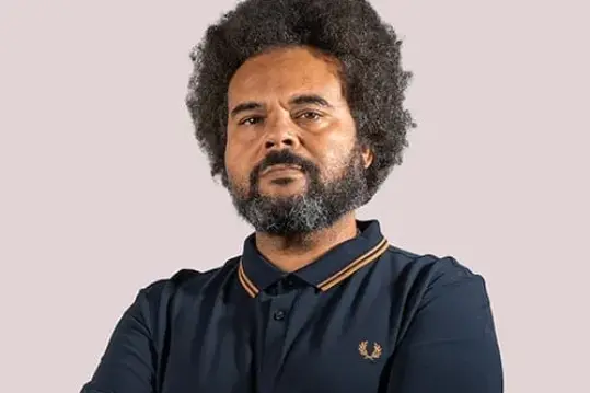 CARLOS JEAN  