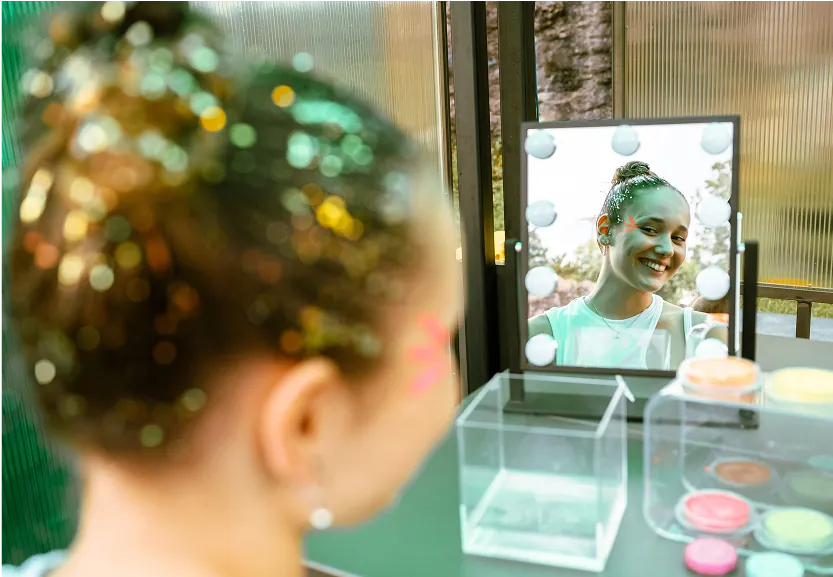 Make up Station