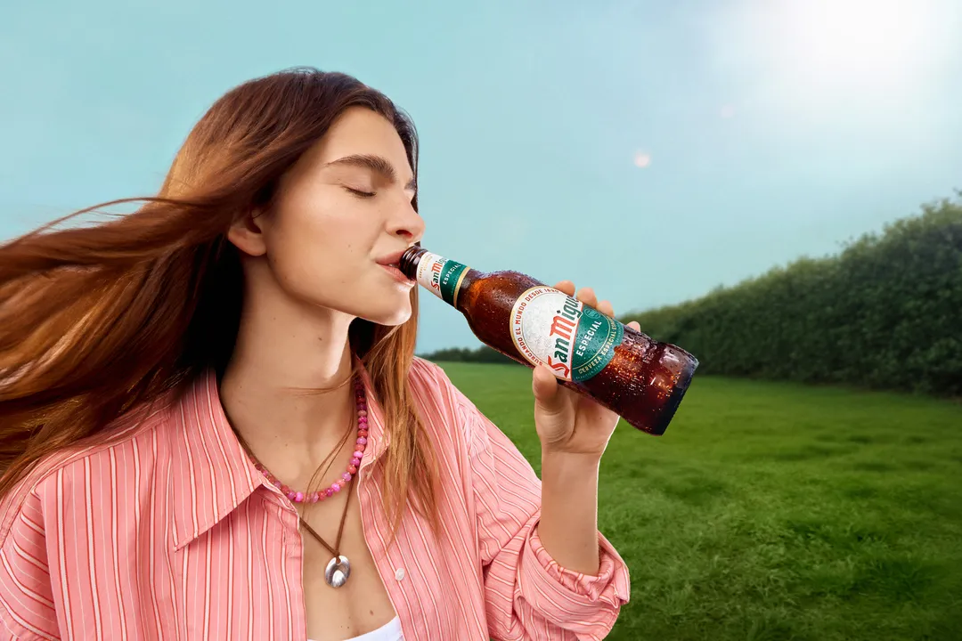San Miguel Especial - LOOK AT IT